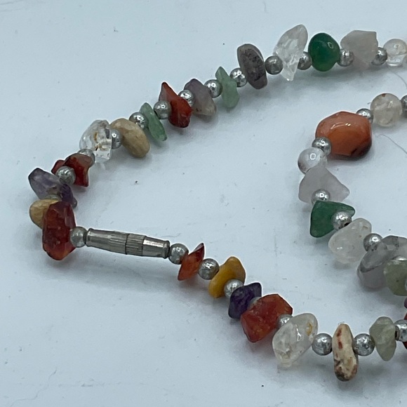 “NATURAL GEMSTONE VINTAGE NECKLACE”. With Unique Silver Bead Detail. - Picture 12 of 14